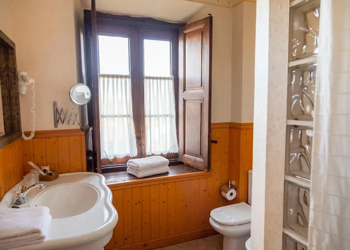 Hotel La Casona De 3*